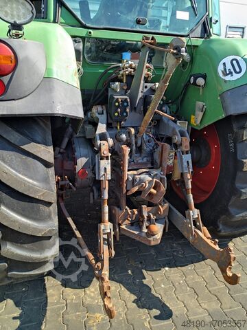 Tractor Fendt 716