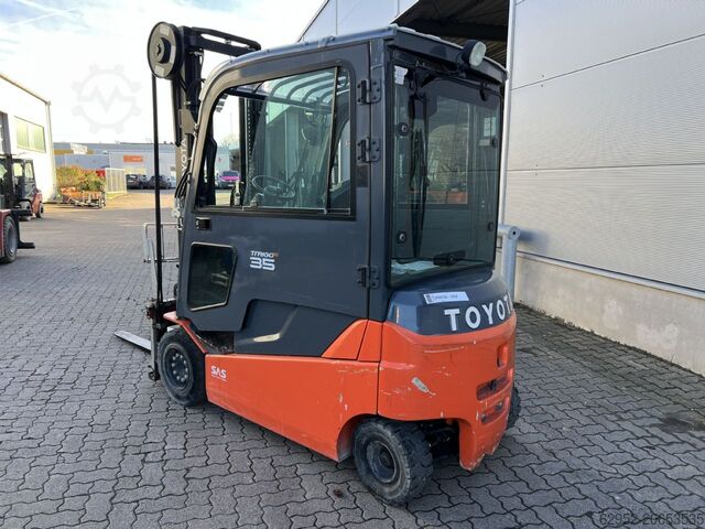 Electric 4-wheel forklift Toyota 8 FBMT 35