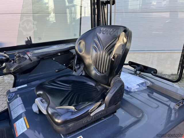 Electric 4-wheel forklift Toyota 8 FBMT 35