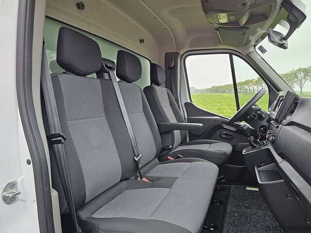 Suitcase RENAULT MASTER 2.3 Bakwagen Laadklep!