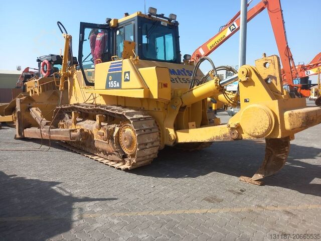 Dozer Komatsu D155A-6R (4 pcs available in Abu Dhabi)