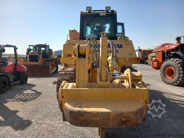 Dozer Komatsu D155A-6R (4 pcs available in Abu Dhabi)