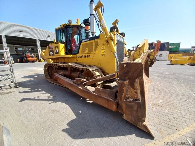 Dozer Komatsu D155A-6R (4 pcs available in Abu Dhabi)