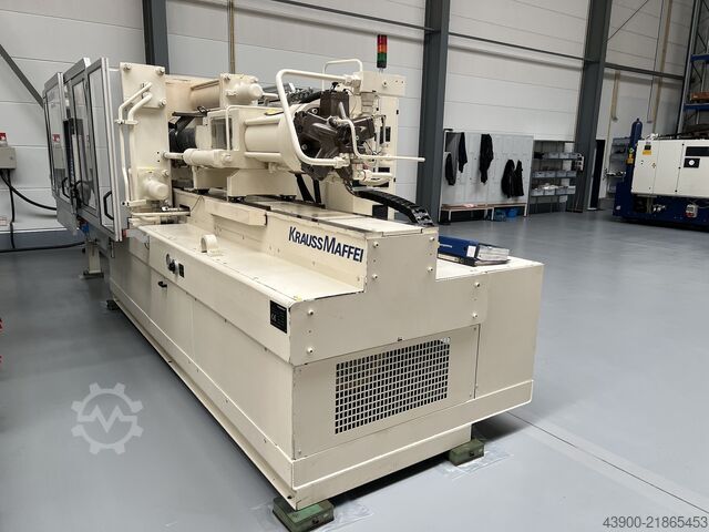Injection Moulding machine Krauss Maffei KM 300 - 1400 C1