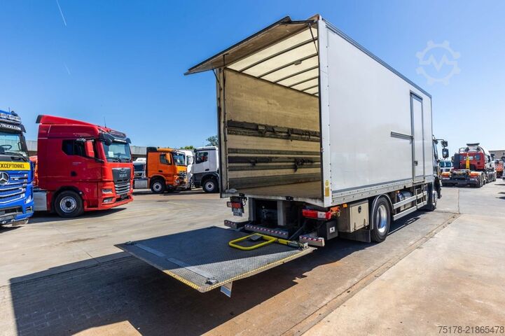 Box body RENAULT D19 320 DXI + DHOLLANDIA