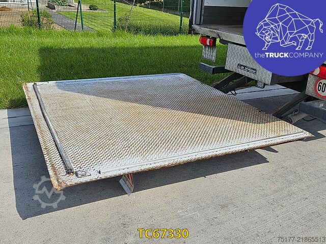Suitcase Iveco EuroCargo 140 E22