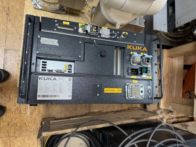 Industrial robot KUKA KR10 R1100-2 / SEL KRC4 (82 + 135 Std.)
