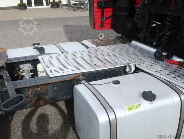 Standard tractor unit Iveco S-Way AS 440 S 46 Intarder PTO Standklima