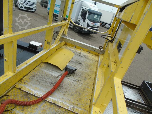 Lifting platform Mercedes-Benz Actros 1931 + 43 METER + WUMAG SYSTEM