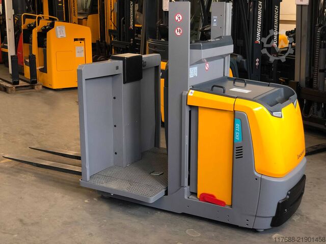 Vertical order picker Jungheinrich EKS 110 L - Service Neu + Garantie - nur 1.216 Std