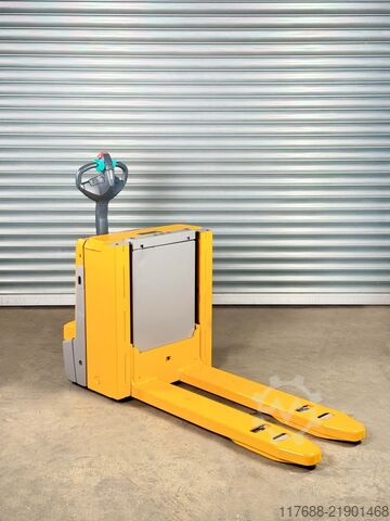 Low lift truck pedestrian Jungheinrich EJE C20 - Service Neu + Garantie - nur 2867 Std.