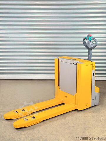 Low lift truck pedestrian Jungheinrich EJE C20 - Service Neu - nur 2.935Std. - 750mm Hub