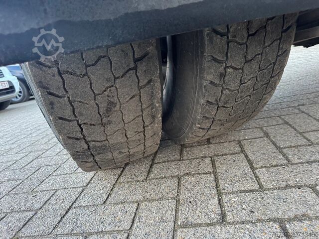 Standard-SZM Renault Premium 450 **EURO 5-BELGIAN TRUCK**