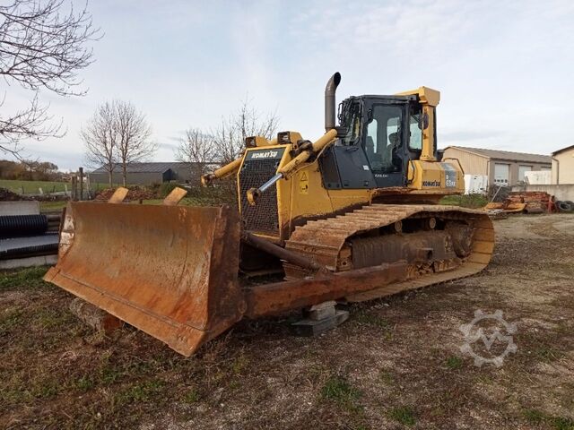 Tracked Dozer Komatsu D65PX-15