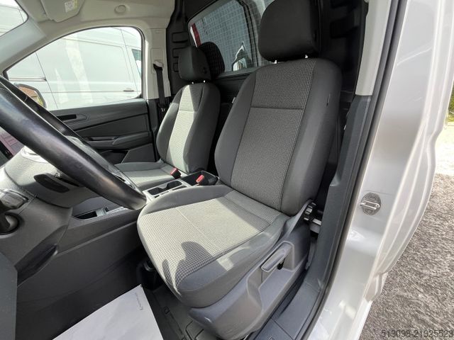 Panel van VW CADDY AUTOMATIK AHK NAVI KLIMA TEMP SHZ