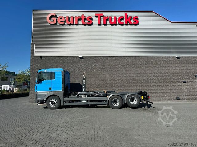 Hakenarmsystem MAN TGX 28.480 6X2 MET HIAB MULTILIFT XR21S61 HAAKA...