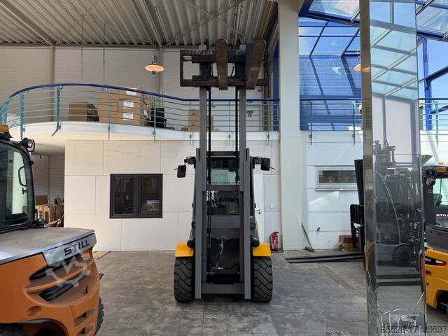 Treibgasstapler Jungheinrich TFG 540 / Kabine / 1460 Std.