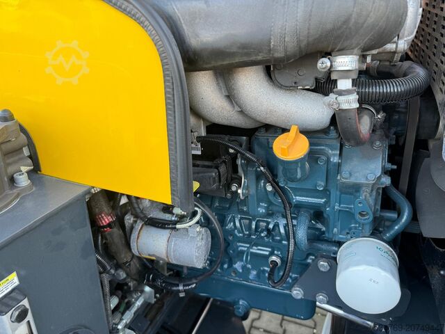 Vierwege-Gabelstapler Combilift C4000/ 2021 year / 1708 hours !!!!