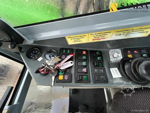 Mobilbagger Hansa Maschinenbau APZ531/SW/Friedhofsbagger/Allrad/TeleArm