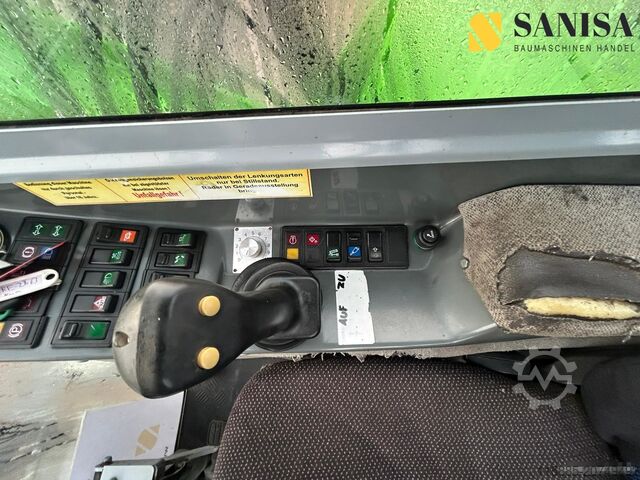 Mobilbagger Hansa Maschinenbau APZ531/SW/Friedhofsbagger/Allrad/TeleArm