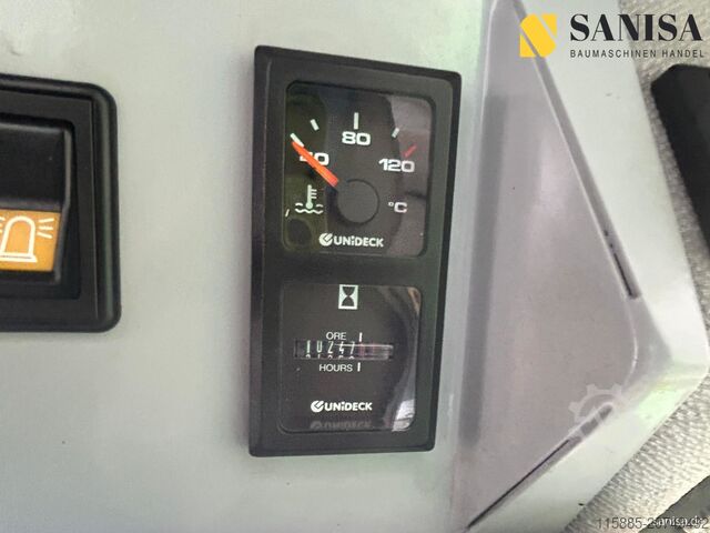 Mobilbagger Hansa Maschinenbau APZ531/SW/Friedhofsbagger/Allrad/TeleArm