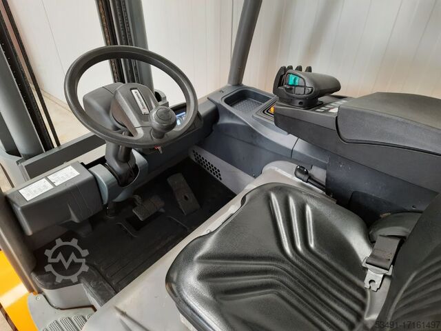 Electric 4-wheel forklift Jungheinrich EFG540k