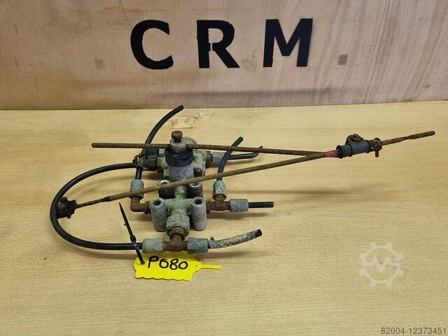 Valve HALDEX LEVELLING VALVE 612032001