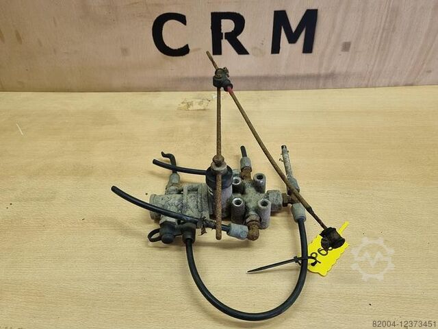 Valve HALDEX LEVELLING VALVE 612032001