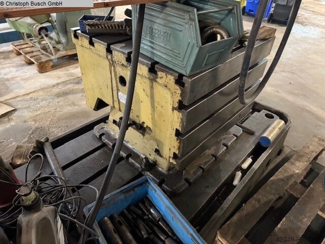 Radialbohrmaschine - Universal STANKO 2m55