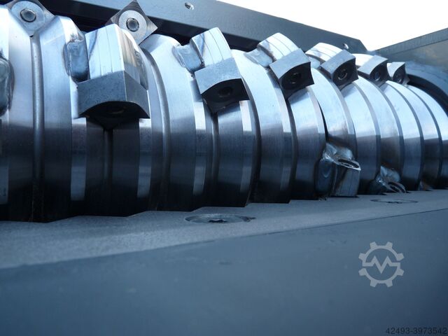 Zerkleinerer für Paletten und Resthölzer mütek MRZ 1530