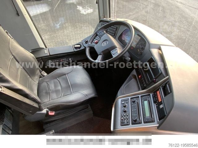 Motor coach MERCEDES-BENZ Travego RHD-M / Tourismo / Euro 6 / 55 Sitze