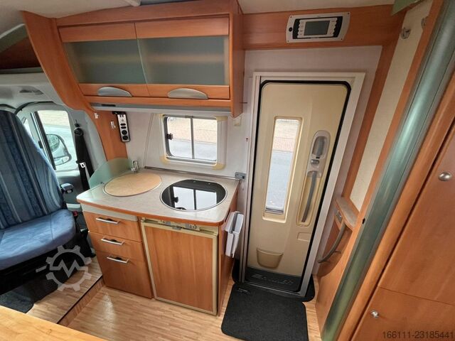 Teilintegriertes Wohnmobil HYMER/ERIBA T 578 SL - Festbett - Sat/TV - Solar - 2 x Klima