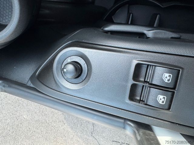 Kühltransporter IVECO Daily 35S18 A8 *Standkühlung*Kamera*Automatik*