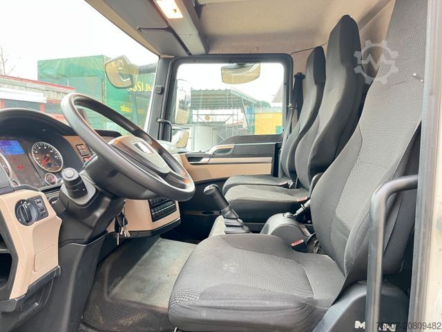 Transporter mit Koffer MAN TGL 8.180 BL 2xAHK Koffer LBW erst 78 tsd km