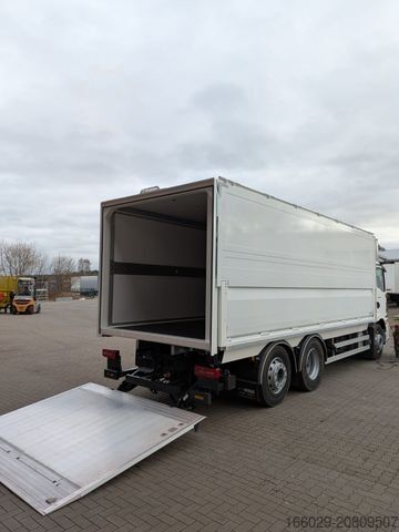 LKW mit Kofferaufbau MAN TGM 26.320 6x2/4 Getränkefahrzeug Wingliner LBW