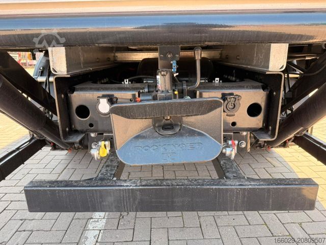 Box truck MAN TGM 26.320 6x2/4 Getränkefahrzeug Wingliner LBW