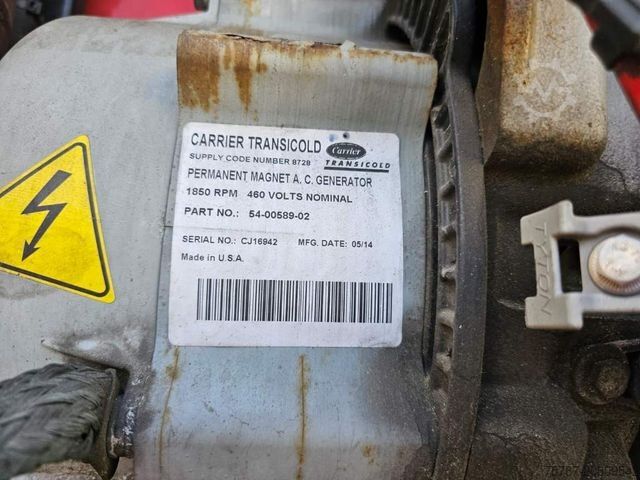 Kühlauflieger SCHMITZ CARGOBULL Tiefkühler City, 2. Achse drehbar, Carrier 1550