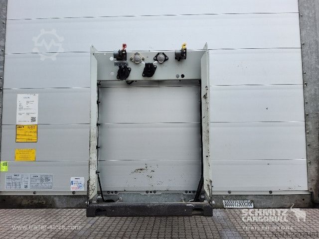 Open semitrailer with tarp Schmitz Cargobull Curtainsider Standard Getränke