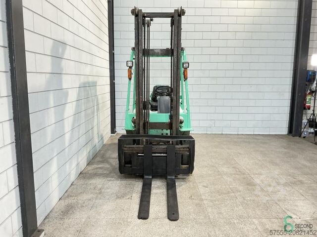 Gabelstapler Mitsubishi FD 25 T
