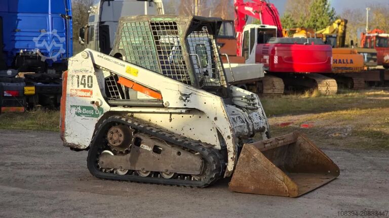 Laderaupe Bobcat T140