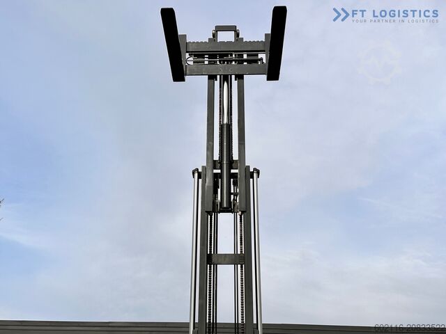 4-Wege-Gabelstapler Combilift C4500 / LPG / UDT / TRIPLEX / 5500MM