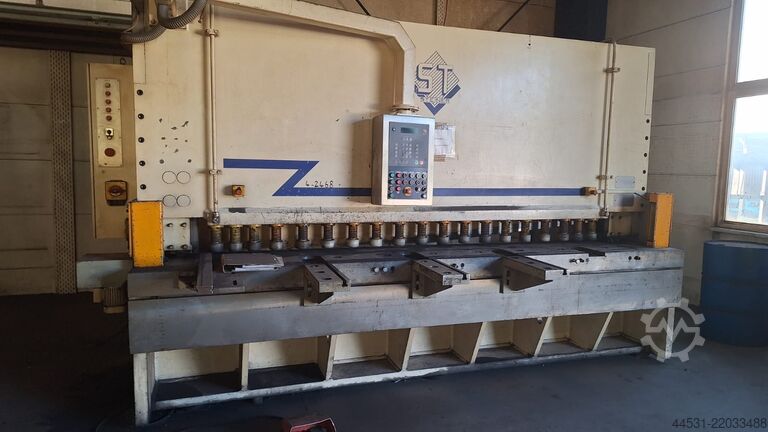 Hydraulic guillotine shear Steiner HTS 30 113