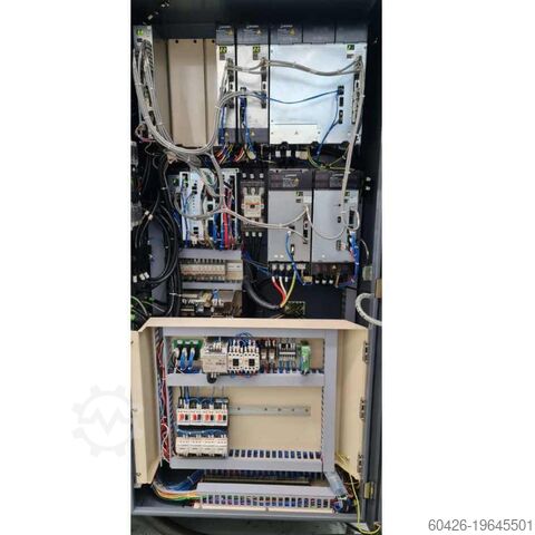 Used CNC LB4000EX-MC x 750 lathe OKUMA LB4000EX-MC x 750