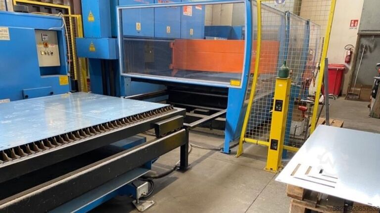 Laser-Schneidmaschinen PRIMA INDUSTRIE PLATINO 1530 HS