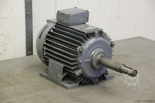 Elektromotor 2,2 kW 915 U/min BBC MEUB 112 MR6