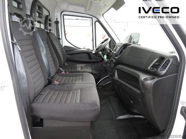 Box van IVECO Daily 35C16 Koffer/LBW Klima, Kamera
