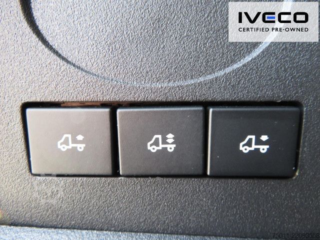 Box van IVECO Daily 70C18HA8/P Koffer/LBW Klima, NL 3228kg