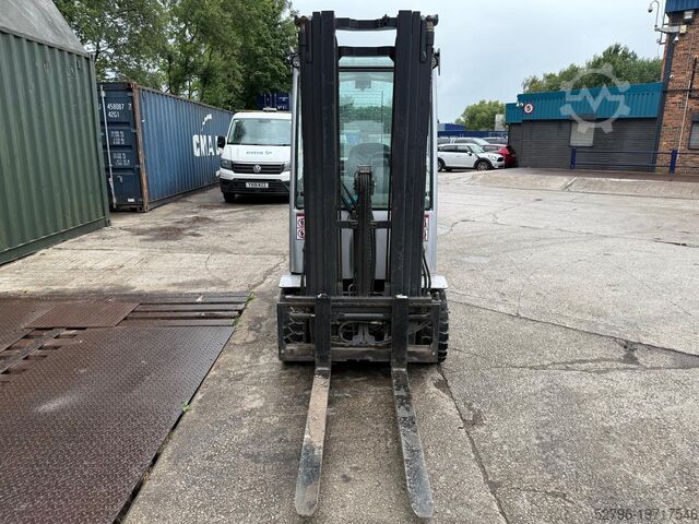 4-wheel forklift Still RX70-25