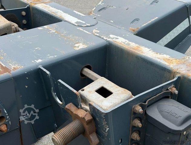 Swap body semitrailer D-TEC VCC-01 FT-LS-S FRONT+MIDDLE+BACK SLIDER 20-40-45
