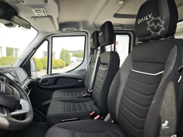 Tipper van Iveco Daily 70C 18 Doka 3 Seitenkipper AHK